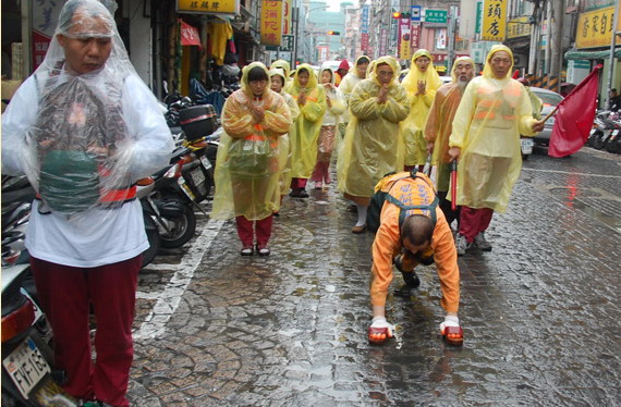 活佛閉關出定 二十二天米水未沾-图片4